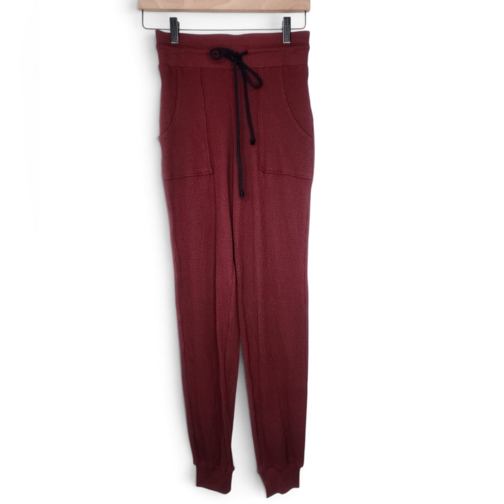 The Range Waffle Knit Jogger Pants in Maroon Size XS